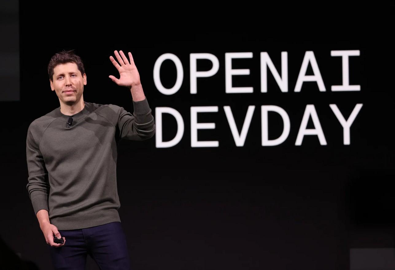 OpenAI推出自主智能体“Dots”：ChatGPT正在变成一个软件分发平台